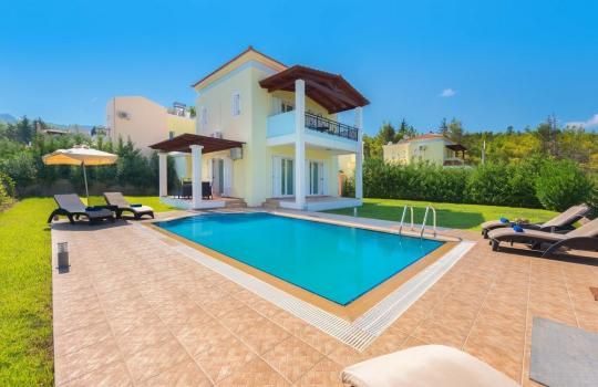 7 Springs Apollon Villa 5*