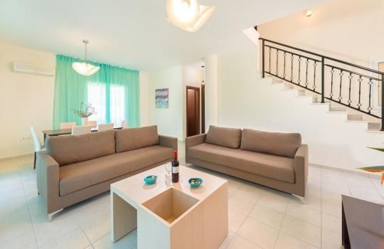 7 Springs Apollon Villa 5*