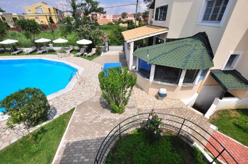 Acharavi Garden 3*