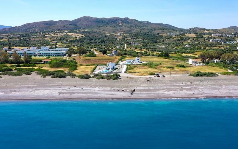 Aegean Horizon Beachfront Villas 4*