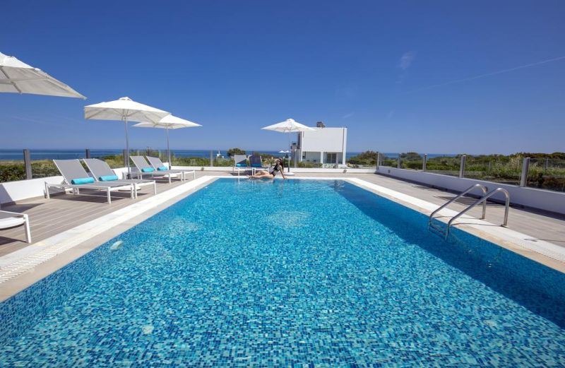 Aegean Horizon Beachfront Villas 4*