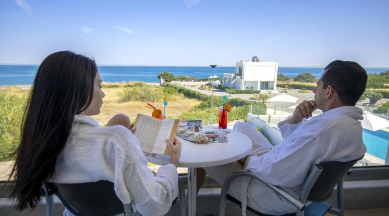 Aegean Horizon Beachfront Villas 4*