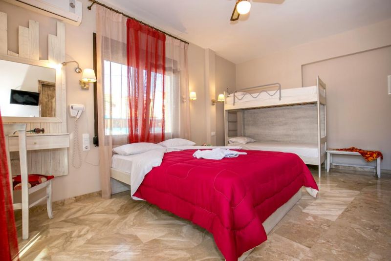 Agali Villa 2*