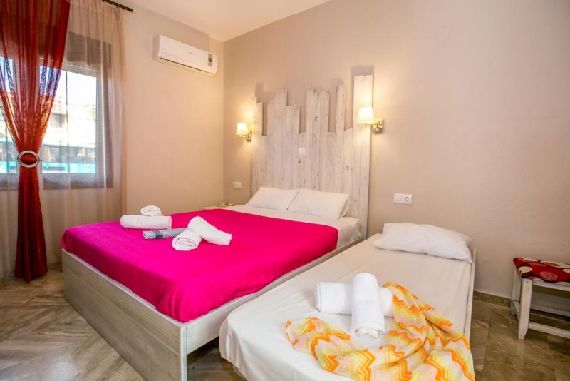 Agali Villa 2*
