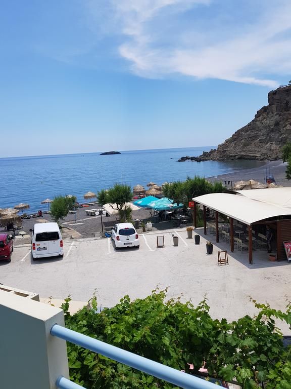 Agia Fotia  2*