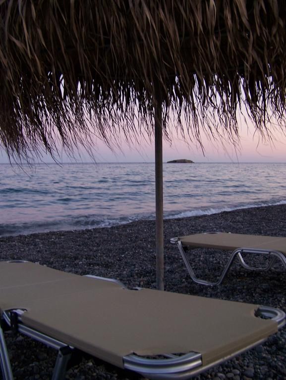 Agia Fotia  2*