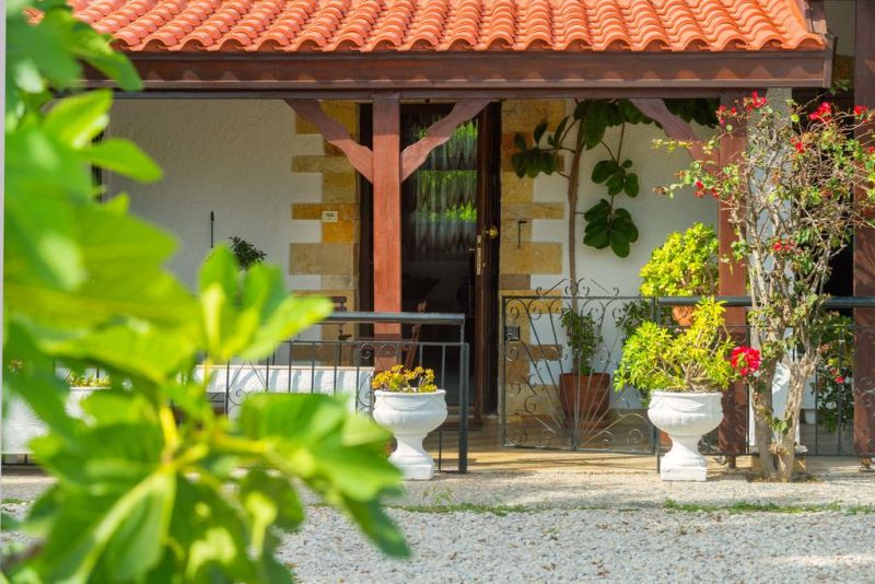 Agia Paraskevi Villa 3*