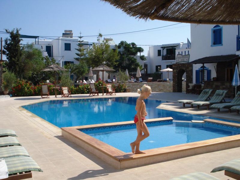 Agios Prokopios 3*