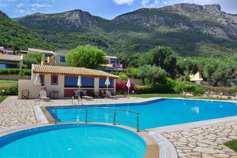 Akti Barbati Apartments 3*