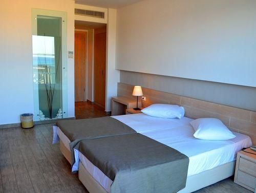 Akti Palace 5*