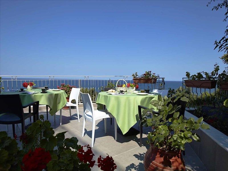 Alkyonis Hotel Platamonas 2*