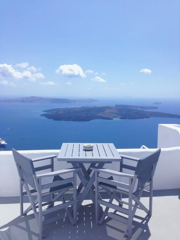 Altana Cliffside Villas 4*