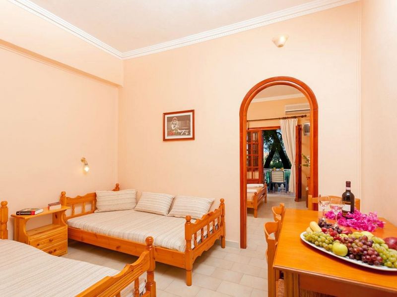 Alykes Park Bungalows Apt 4*