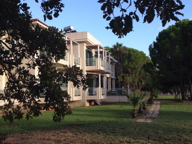Amalia Hotel Kalogria 2*
