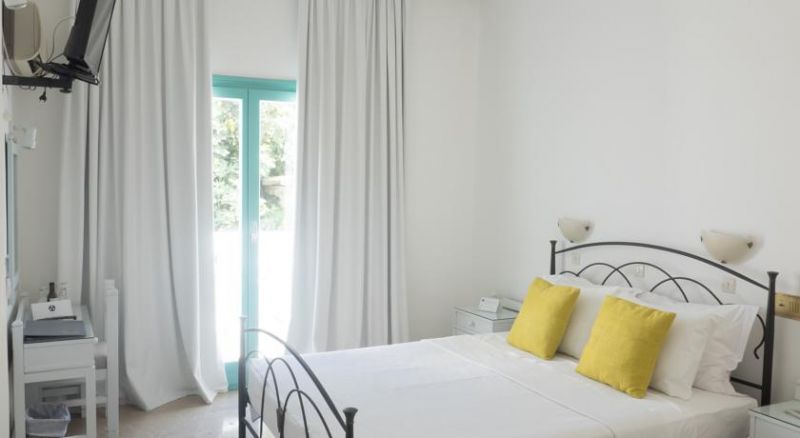 Amaryllis Beach 2*