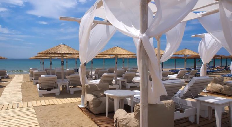 Amaryllis Beach 2*