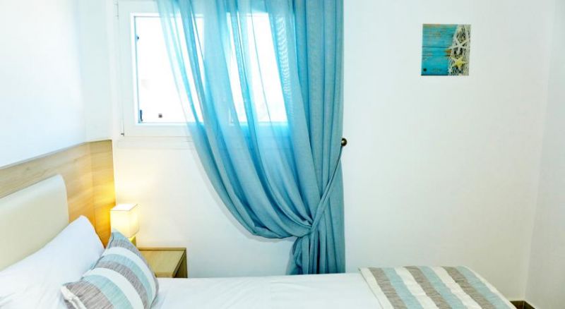 Amaryllis Beach 2*