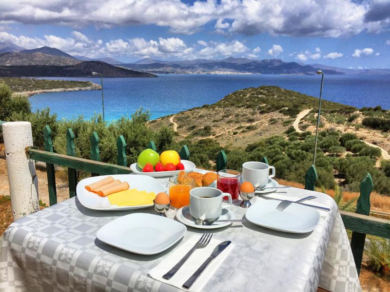 Anemone Seaside Traditional Homes Apartment 2*