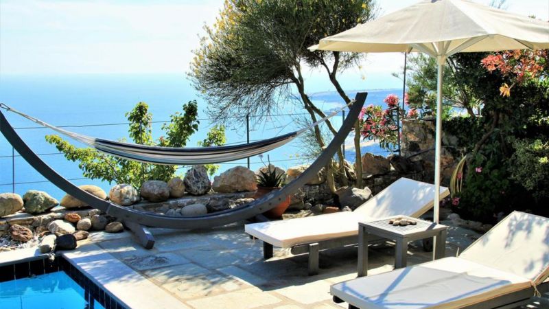 Anemos Luxury Villas 3*