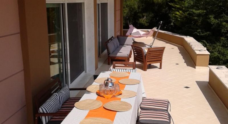 Anna Maria Villa 2*