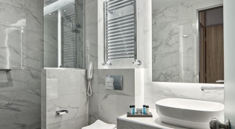 Antigon Urban Chic Hotel 5*