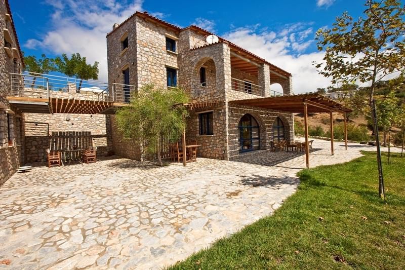 Aoritis Villas 3*
