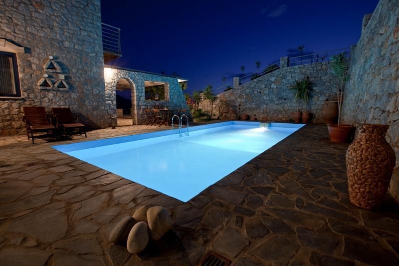 Aoritis Villas 3*