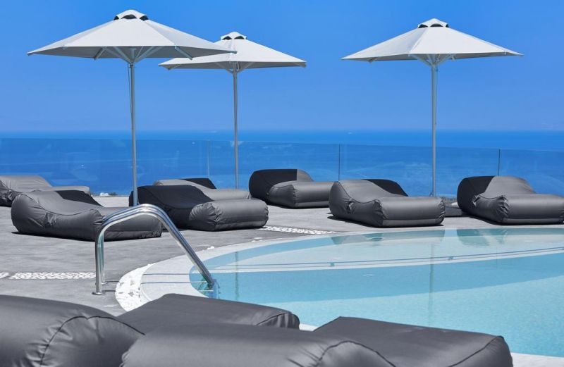 Aperanto Suites 3*