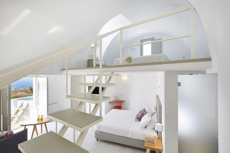 Aperanto Suites 3*