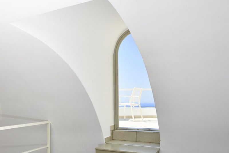Aperanto Suites 3*
