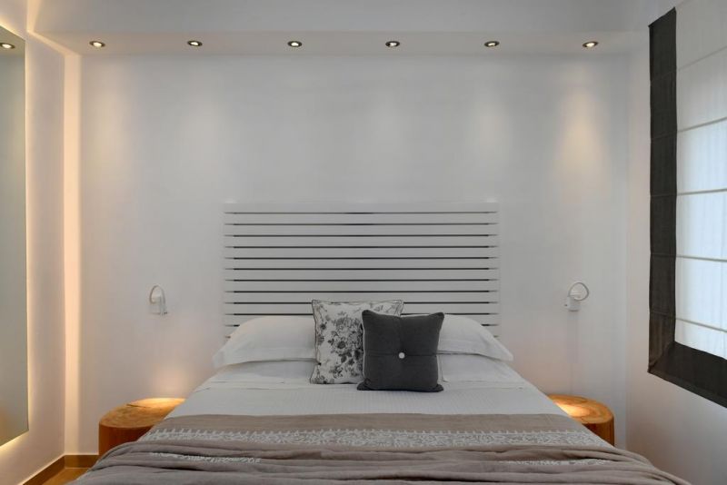 Apollon Parikia 3*
