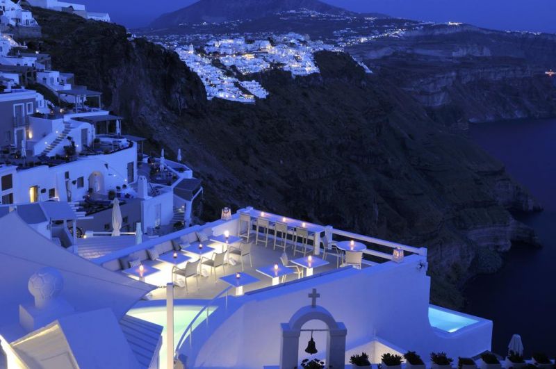 Aqua Luxury Suites 4*