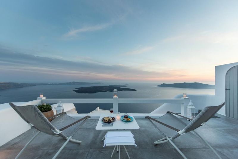 Aqua Luxury Suites 4*