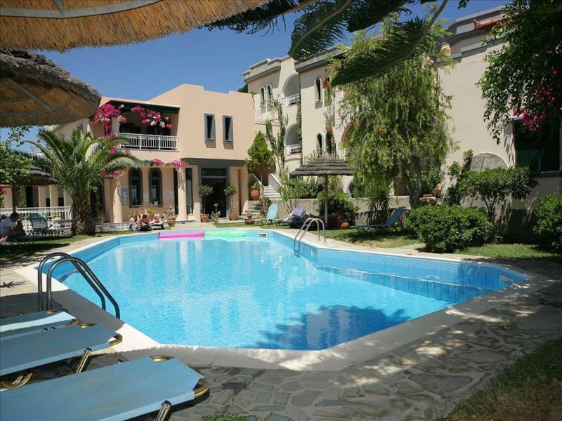 Aquarius Apartments Agia Pelagia 4*