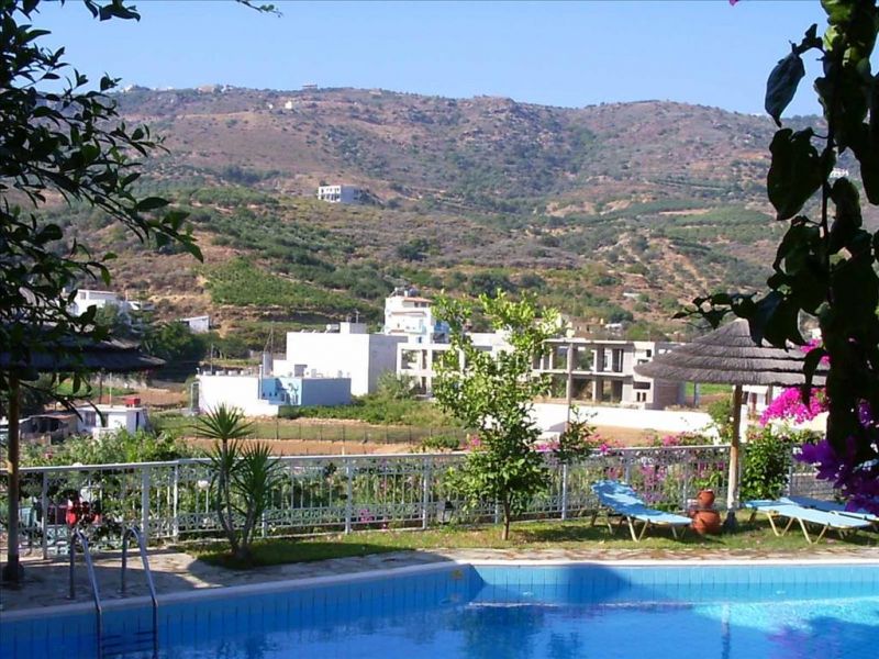 Aquarius Apartments Agia Pelagia 4*