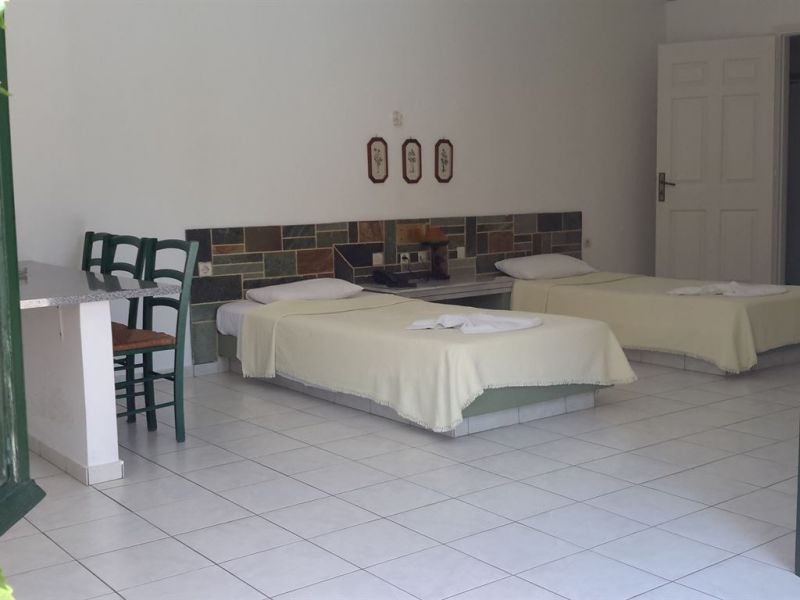 Aquarius Apartments Agia Pelagia 4*