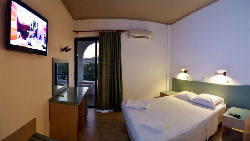 Argo Hotel 2*