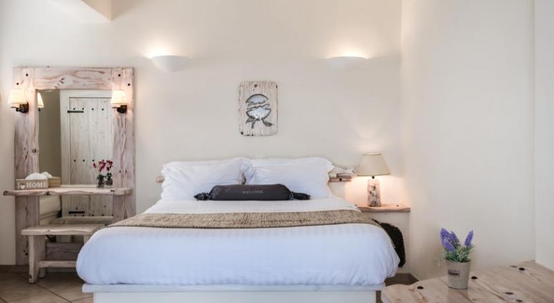 Artemis Suites 4*