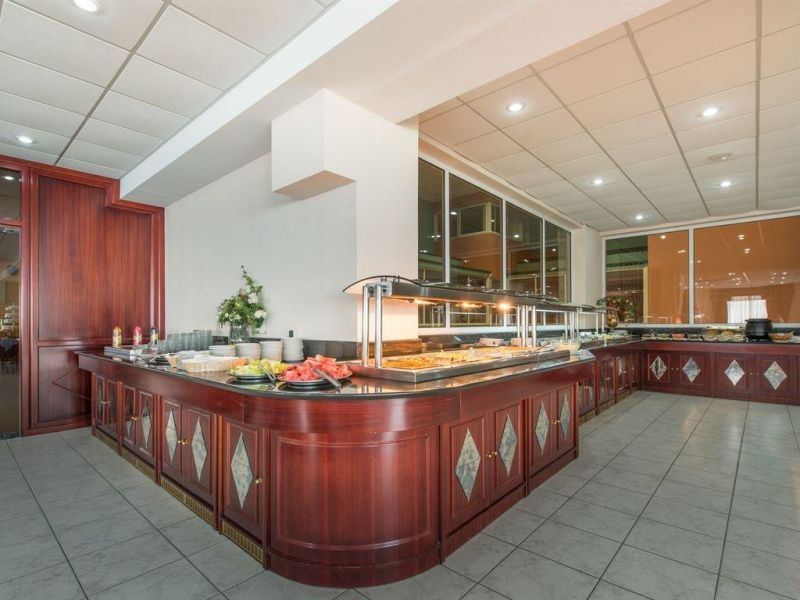 Astir Palace 4*