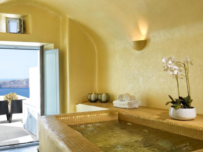 Astra Apartments & Suites 5*