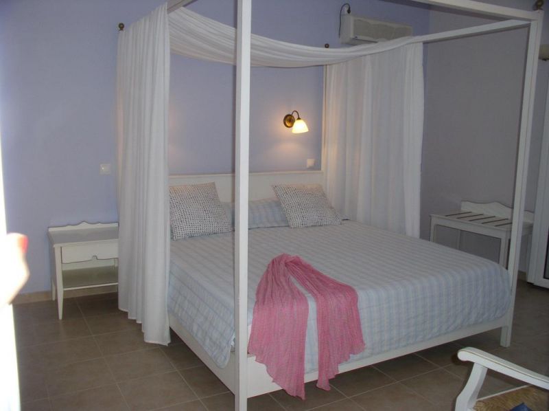 Astra Village 3*