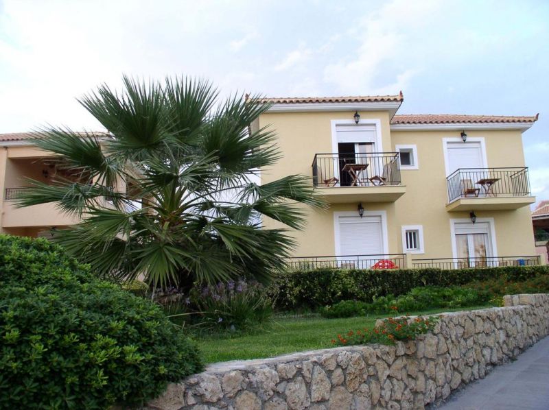 Astra Village 3*