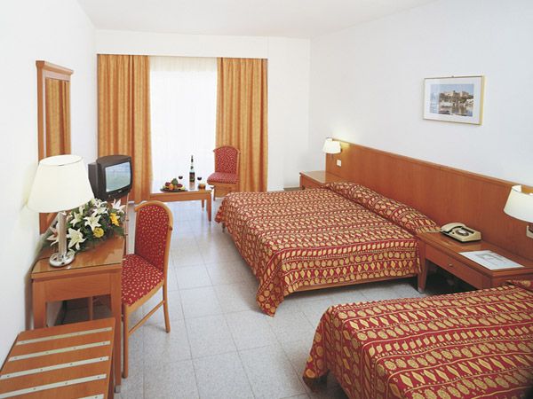 Athena 3*