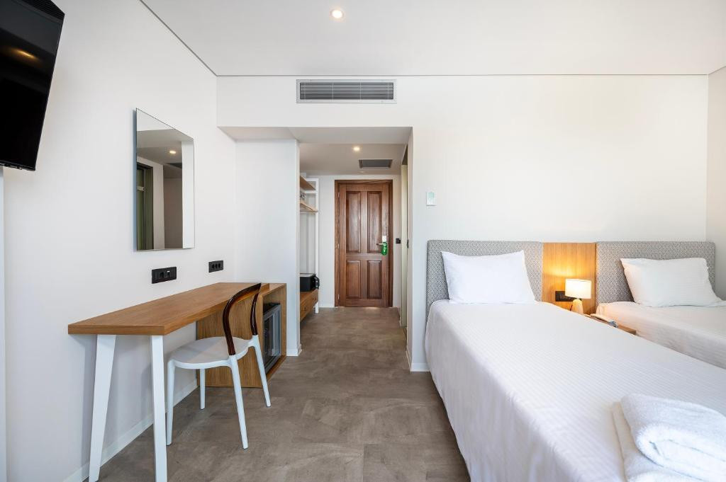 Athina Palace Resort & Spa 5*