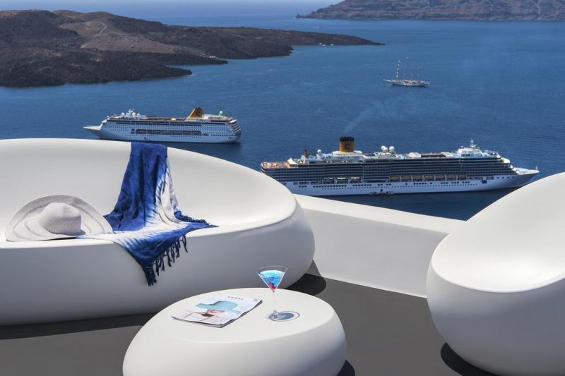 Athina Luxury Suites 5*
