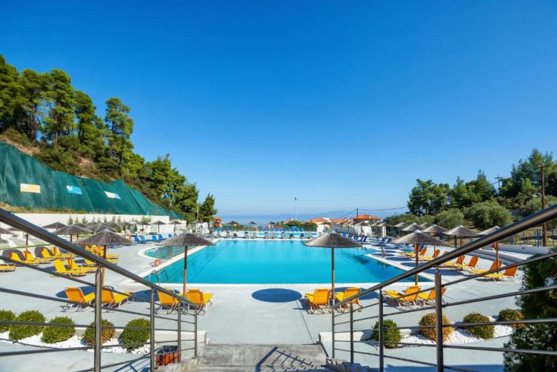 Atrium Pefkohori 3*