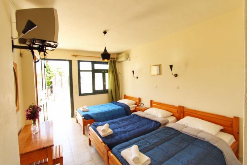 Avra Sea View Paradise Pool Aparthotel 2*