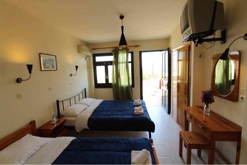 Avra Sea View Paradise Pool Aparthotel 2*