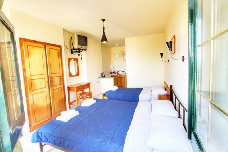 Avra Sea View Paradise Pool Aparthotel 2*