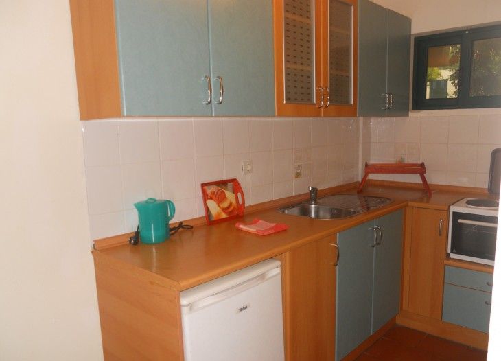 Barbati Beach Apt 2*